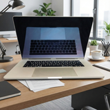 MacBook Pro A1990 2018 - 15 Inch Intel Core i7 2.6GHz (9750H) 16GB DDR4 256GB SSD Radeon Pro 555X 4GB GDDR5 SILVER ( Device No.:723 )